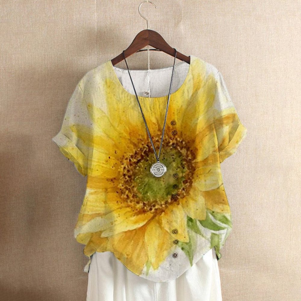 Sunflower polyester blouse size Medium to Large .Not cotton or Xl as labeled .